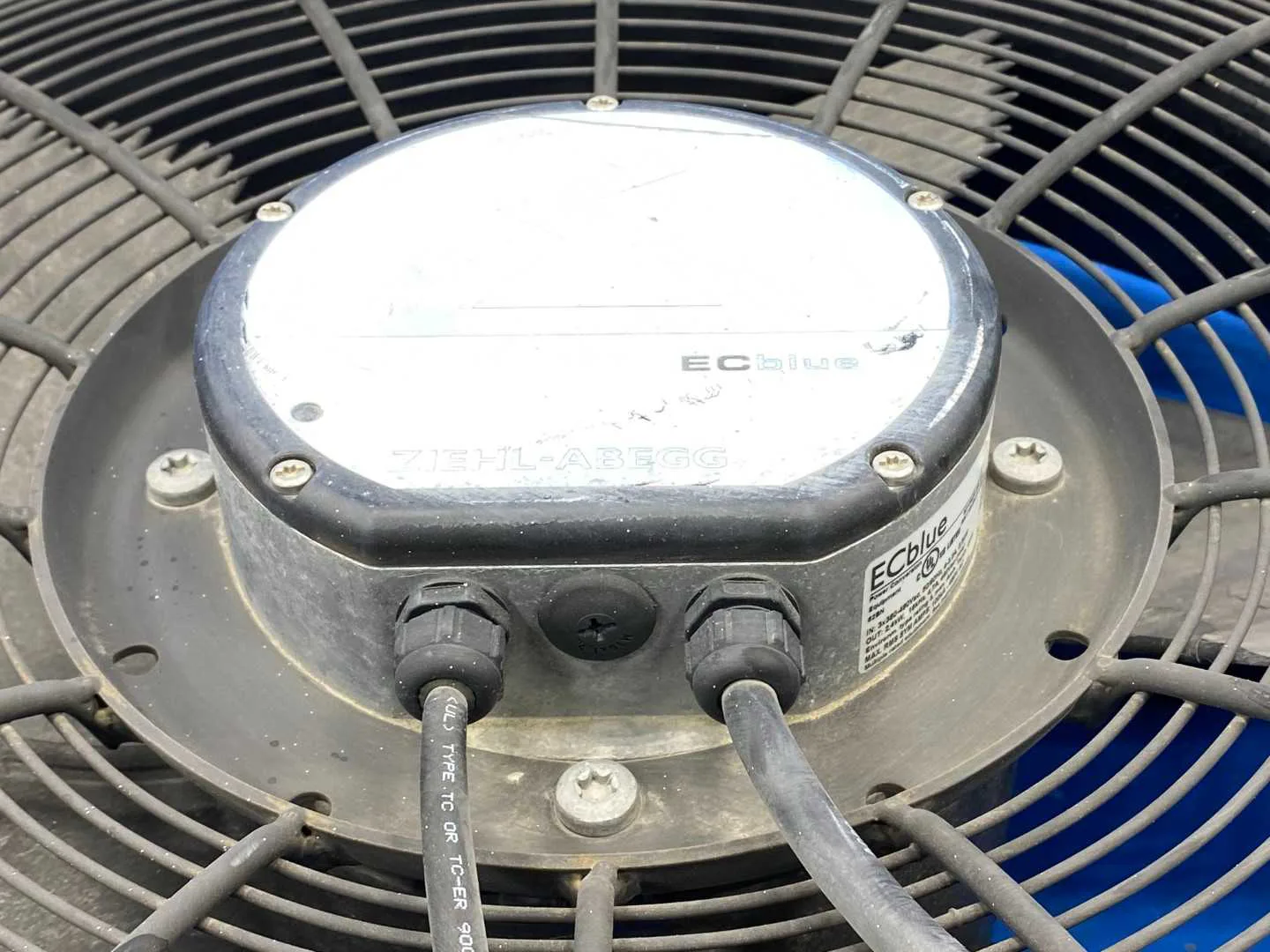 Ziehl-Abegg FN056-ZIQ.DC.V5P4 Axial Fan ECBlue with BASIC-MODBUS