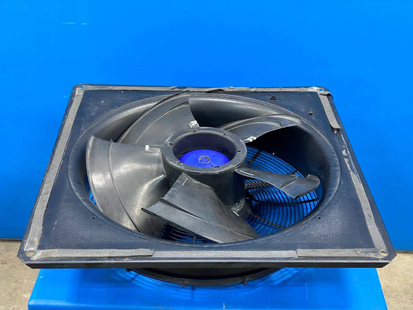 Ziehl-Abegg FN056-ZIQ.DC.V5P4 Axial Fan ECBlue with BASIC-MODBUS