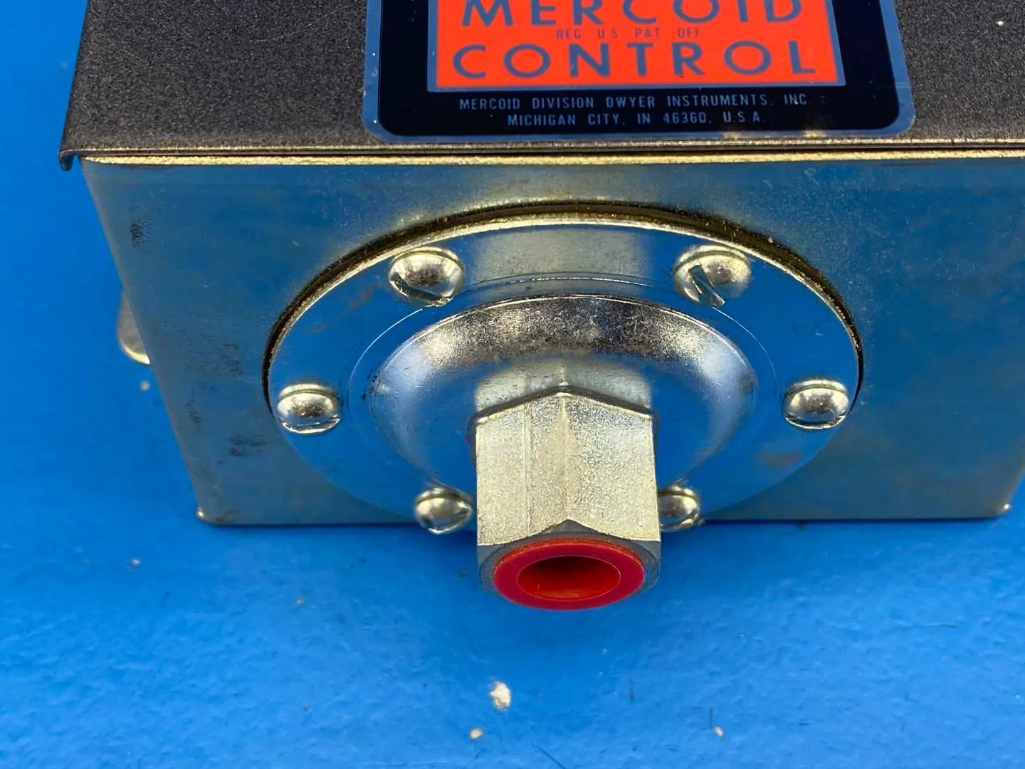 Mercoid Control AP-153-37 Series AP Diaphragm Operated Pressure ...