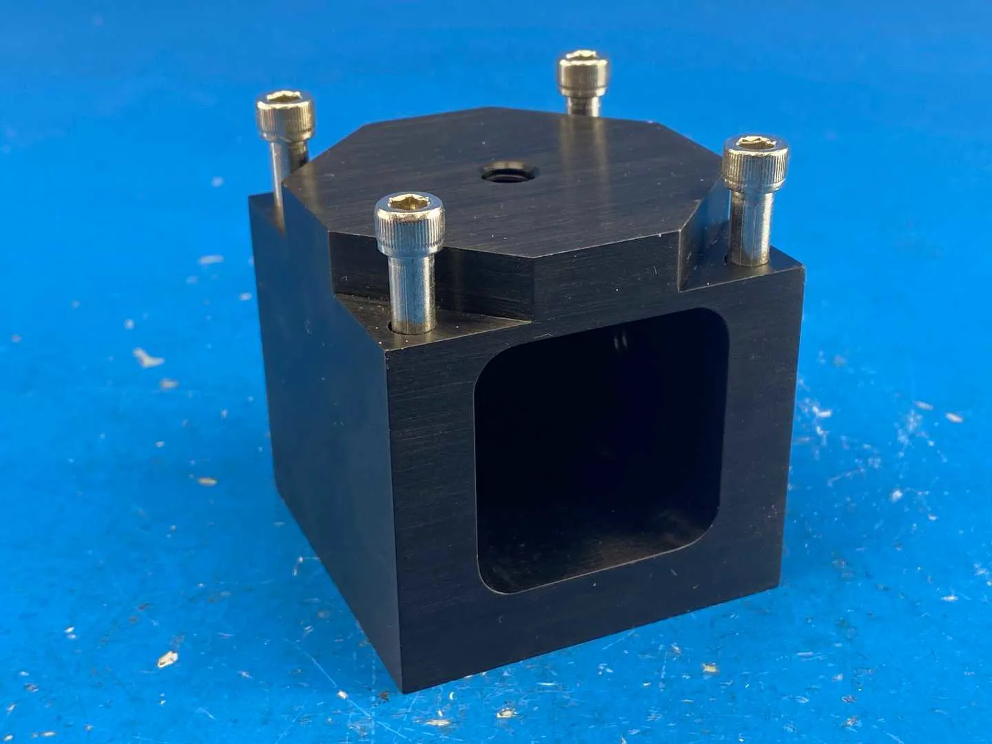 Accelerometer Cube Amphenol Wilcoxon TC2 Triaxial Accelerometer 3/8-16